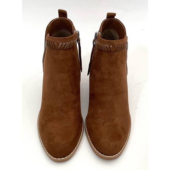 Dolce Vita Heeled Pointed Toe Suede Western Bootie Brown Tan Size 6.5 NEW - Picture 2 of 7